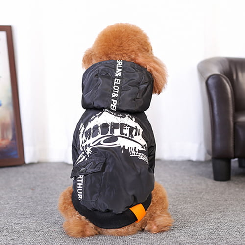 Hoopet vinterjakke til hund – svart hettejakke