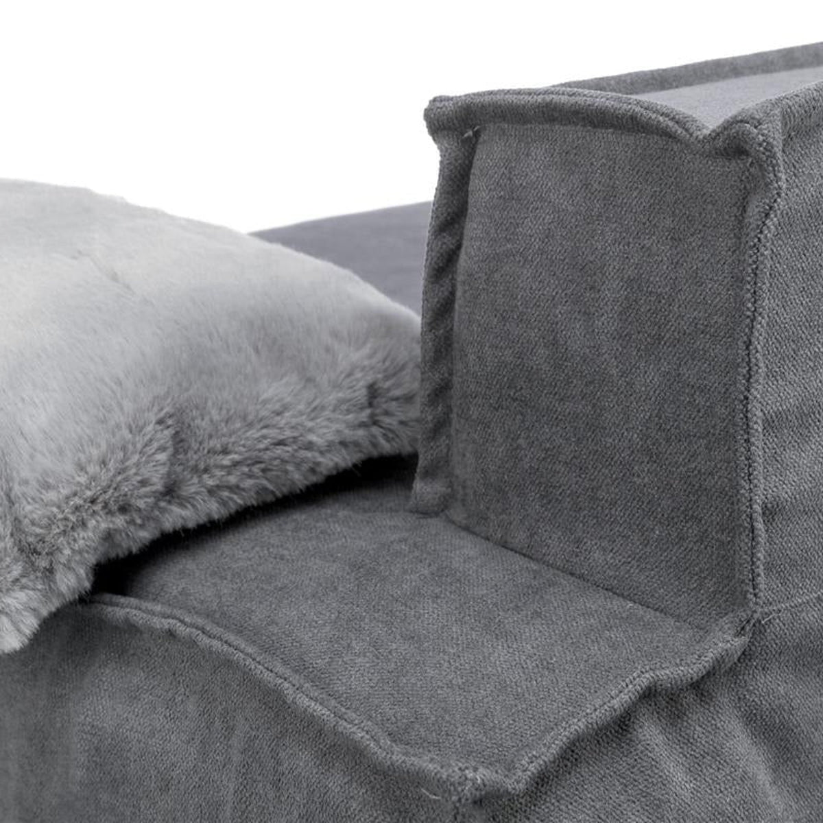 Nærbilde av hundesofa Liano Home Edition med avtakbart trekk, grå
